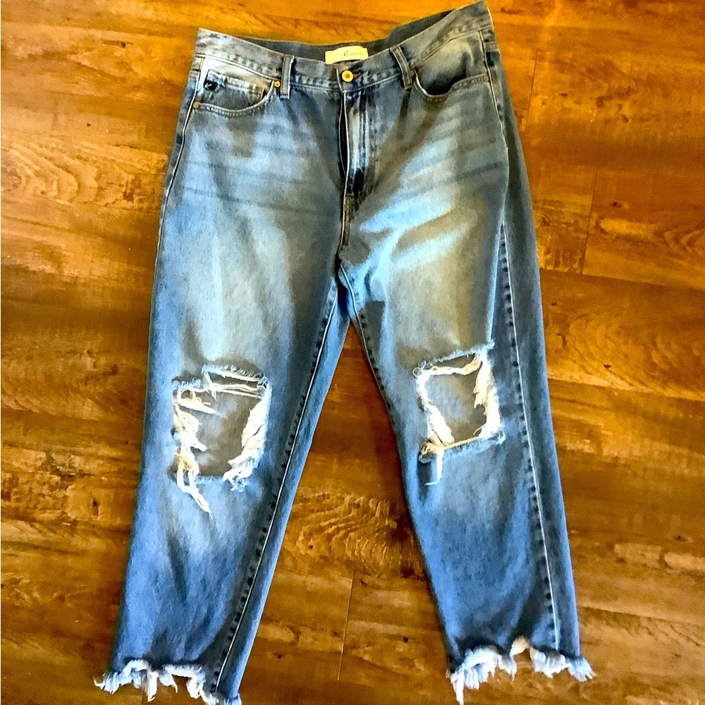 Women’s Kancan Regina High Rise Chewed Up Mom Jeans 13/30
